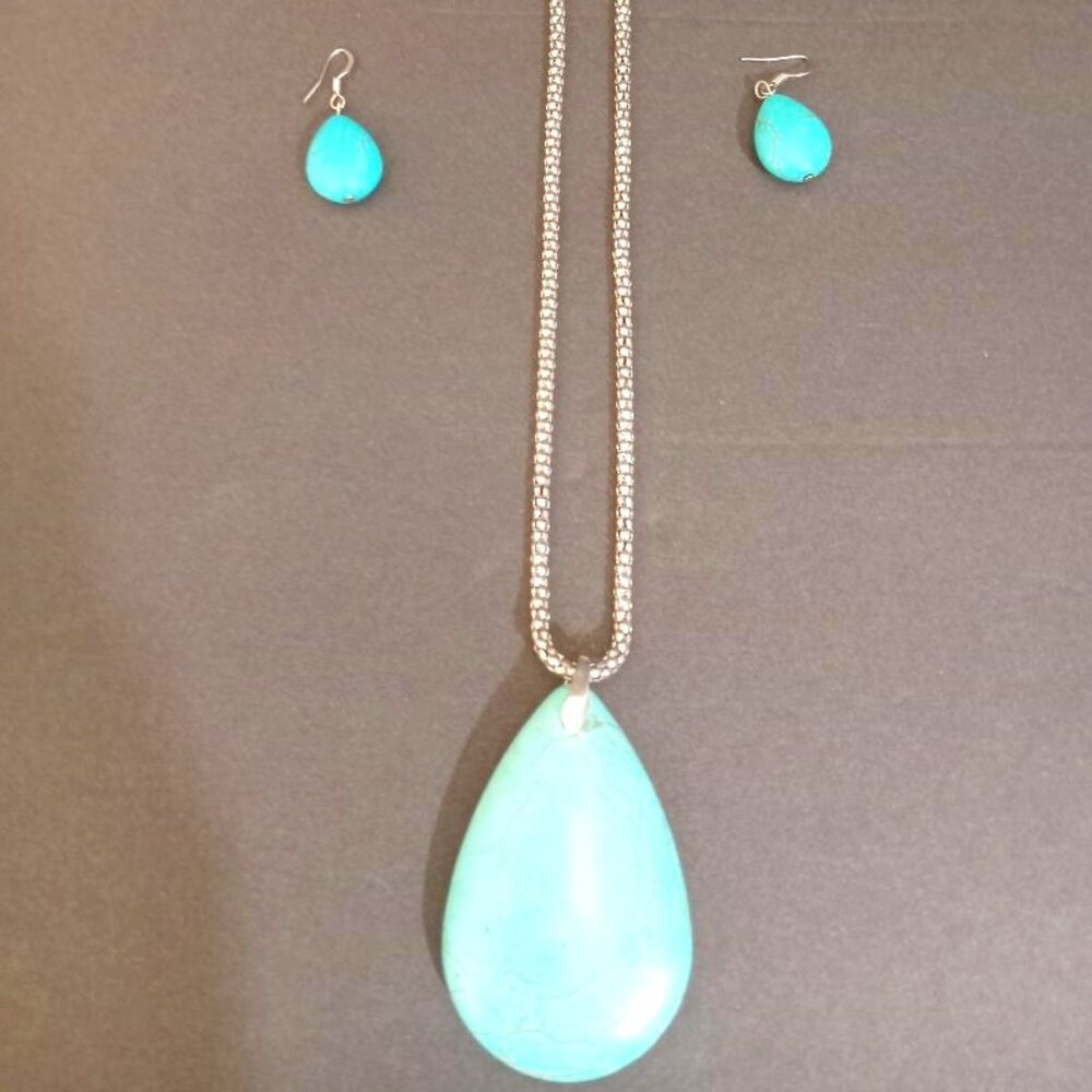 Necklace Earring Set Turquoise Spider Vein Green Teardrop Fish Hook 13.5" Drop